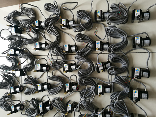 ��ˮλ�Ƃ�������ˮ��ʹ�õĽӾ��Р�r�����