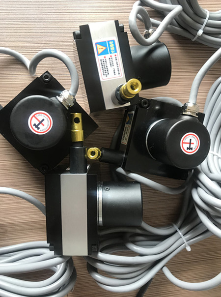 �������-�����������ĽӾ�����